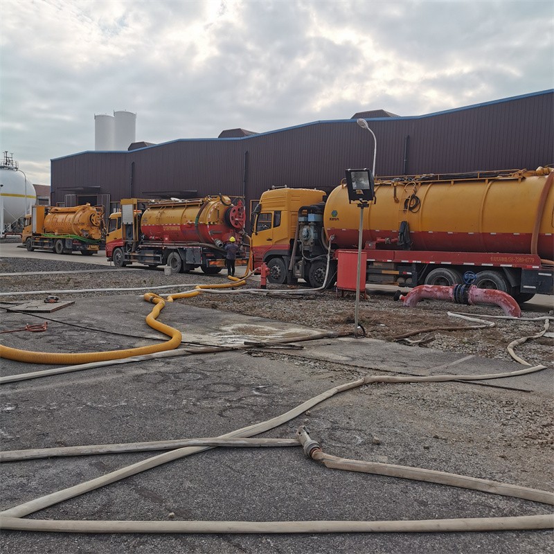 成县污水池清理