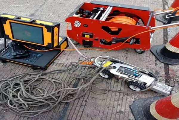 成县CCTV管道检测机器人