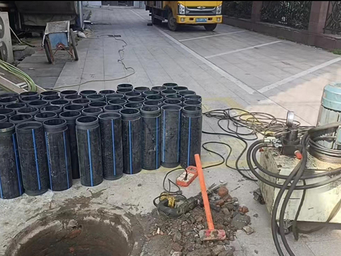 成县PE置换管厂家 DN315置换管 非开挖管短管置换